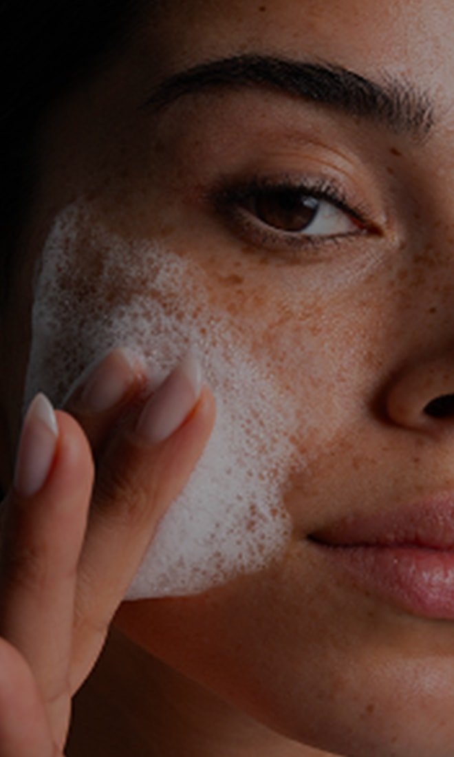 /-/media/project/loreal/brand-sites/lrp/emea/adba/products/effaclar/effaclar-cleanser/la-roche-posay-supramolecular-cleanser-fip-card-1.jpg
